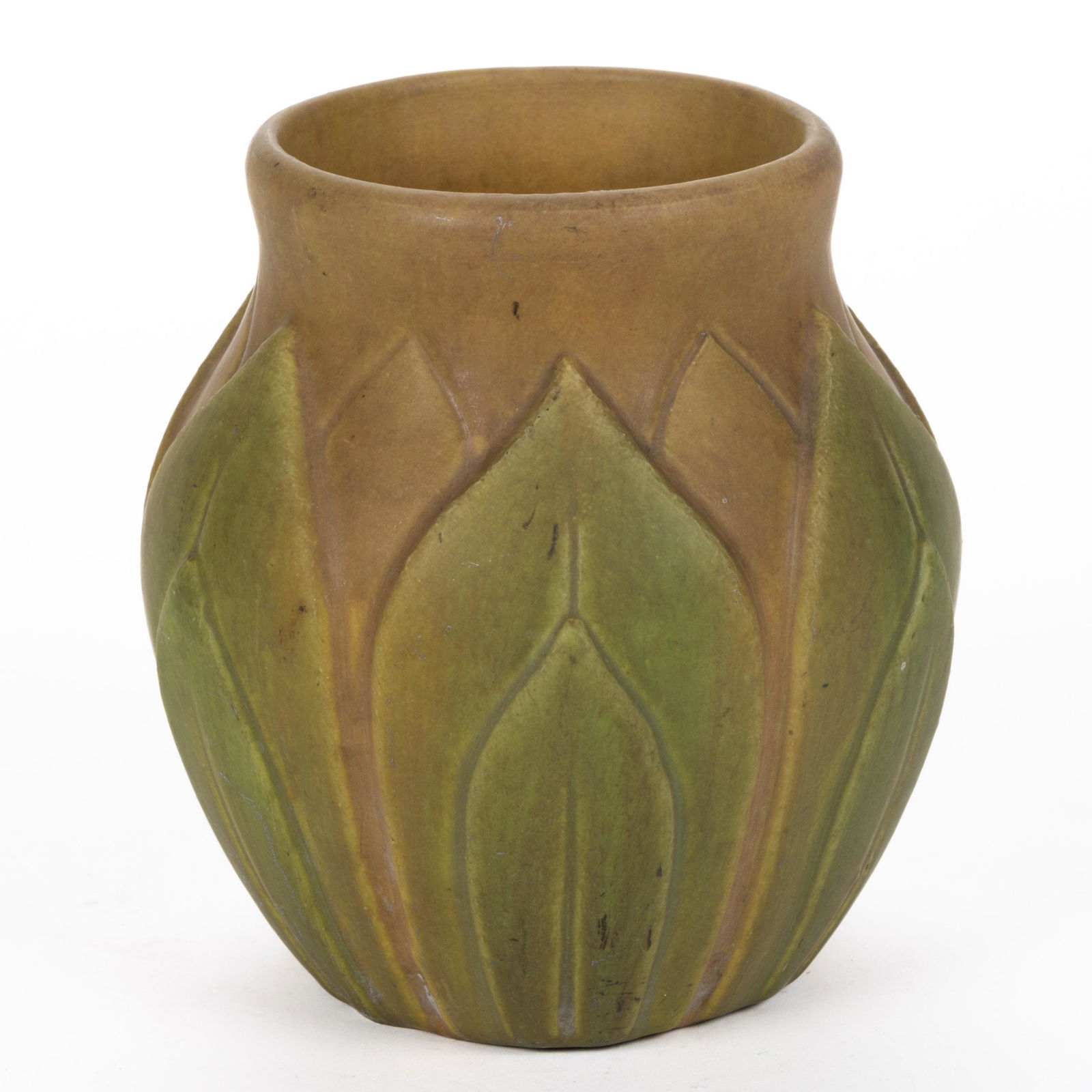 ROSEVILLE EARLY VELMOSS ART POTTERY VASE (1 of 5)