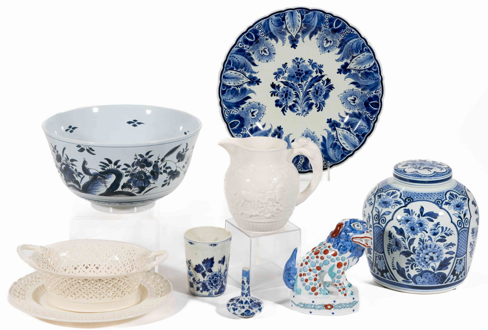 ASSORTED EUROPEAN CERAMIC ARTICLES, LOT OF NINE (1 of 1)