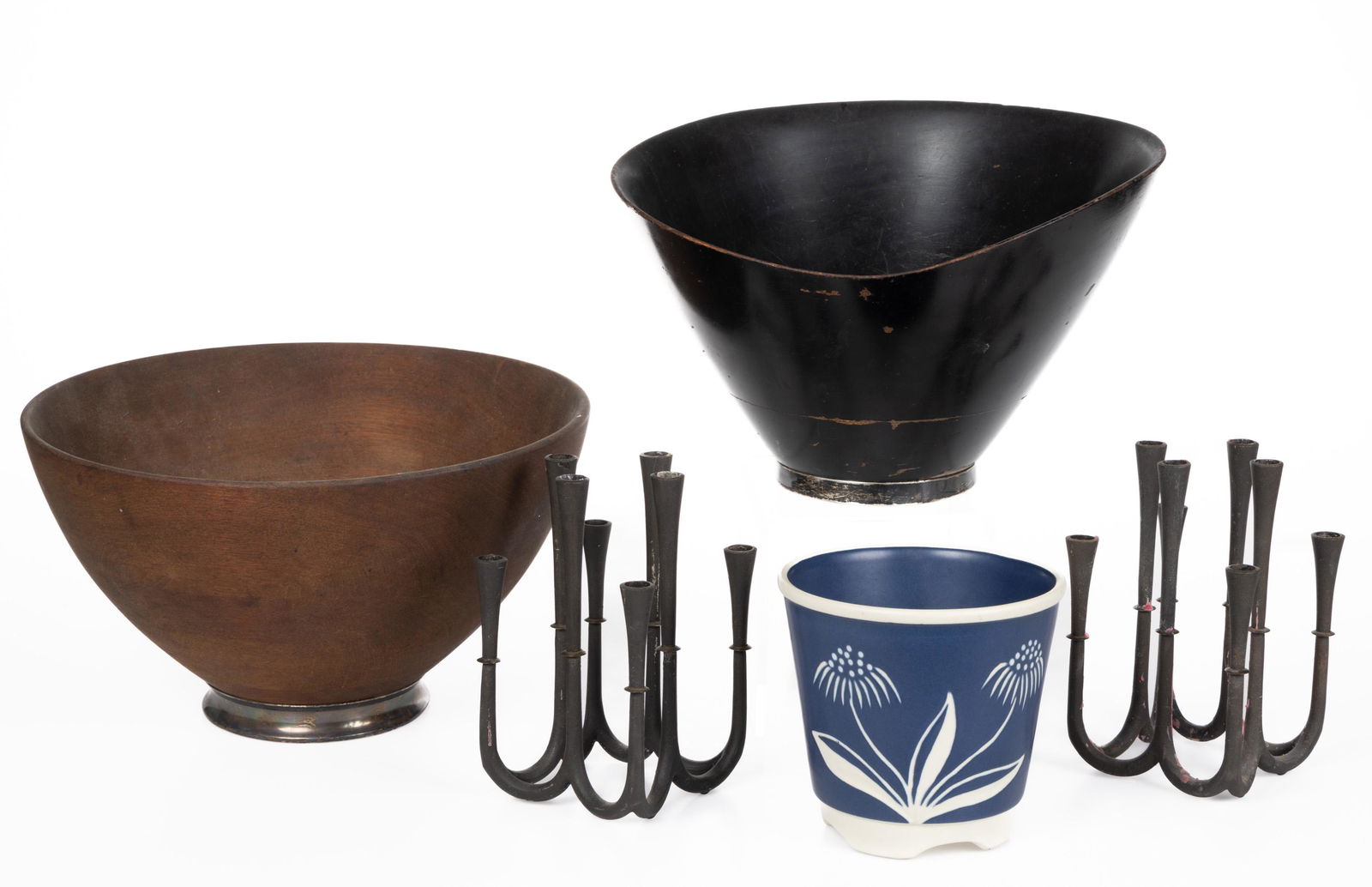 ASSORTED MID-CENTURY MODERN ARTICLES, LOT OF FIVE (1 of 4)