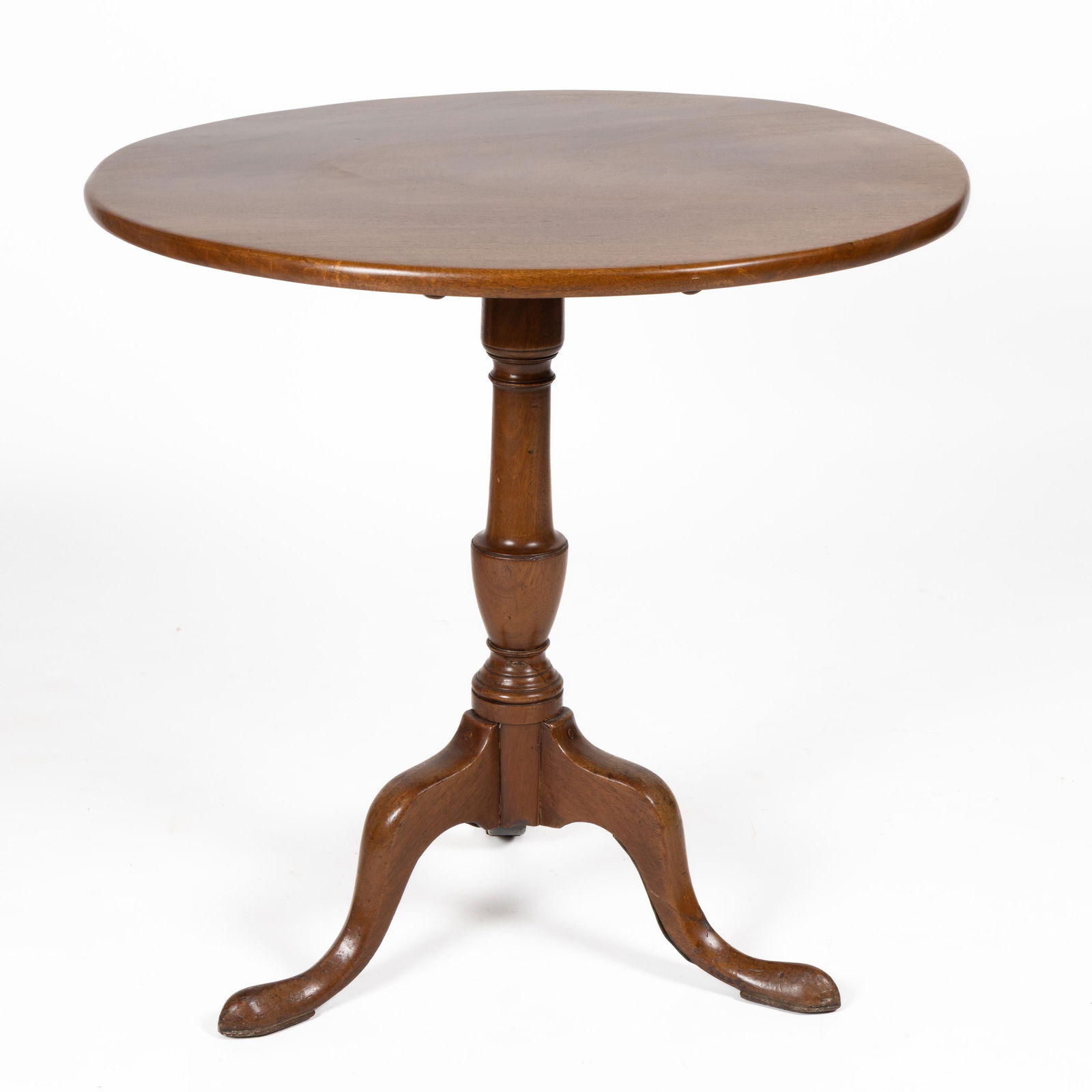GEORGIAN MAHOGANY TILT-TOP TEA TABLE (1 of 4)