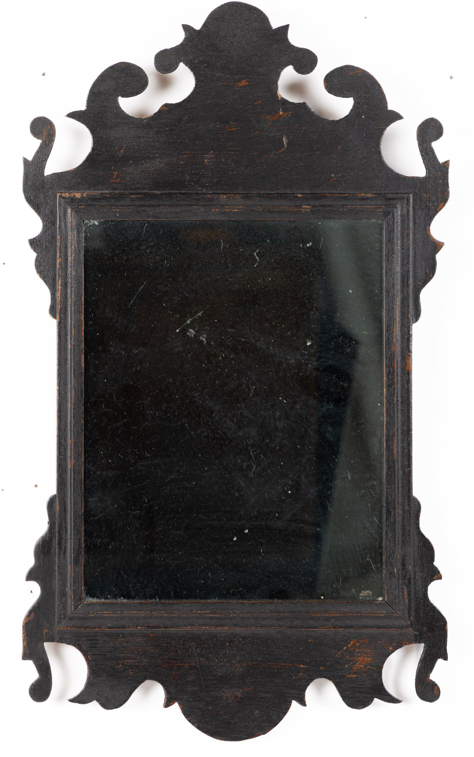 AMERICAN / BRITISH CHIPPENDALE MAHOGANY DIMINUTIVE WALL MIRROR (1 of 4)