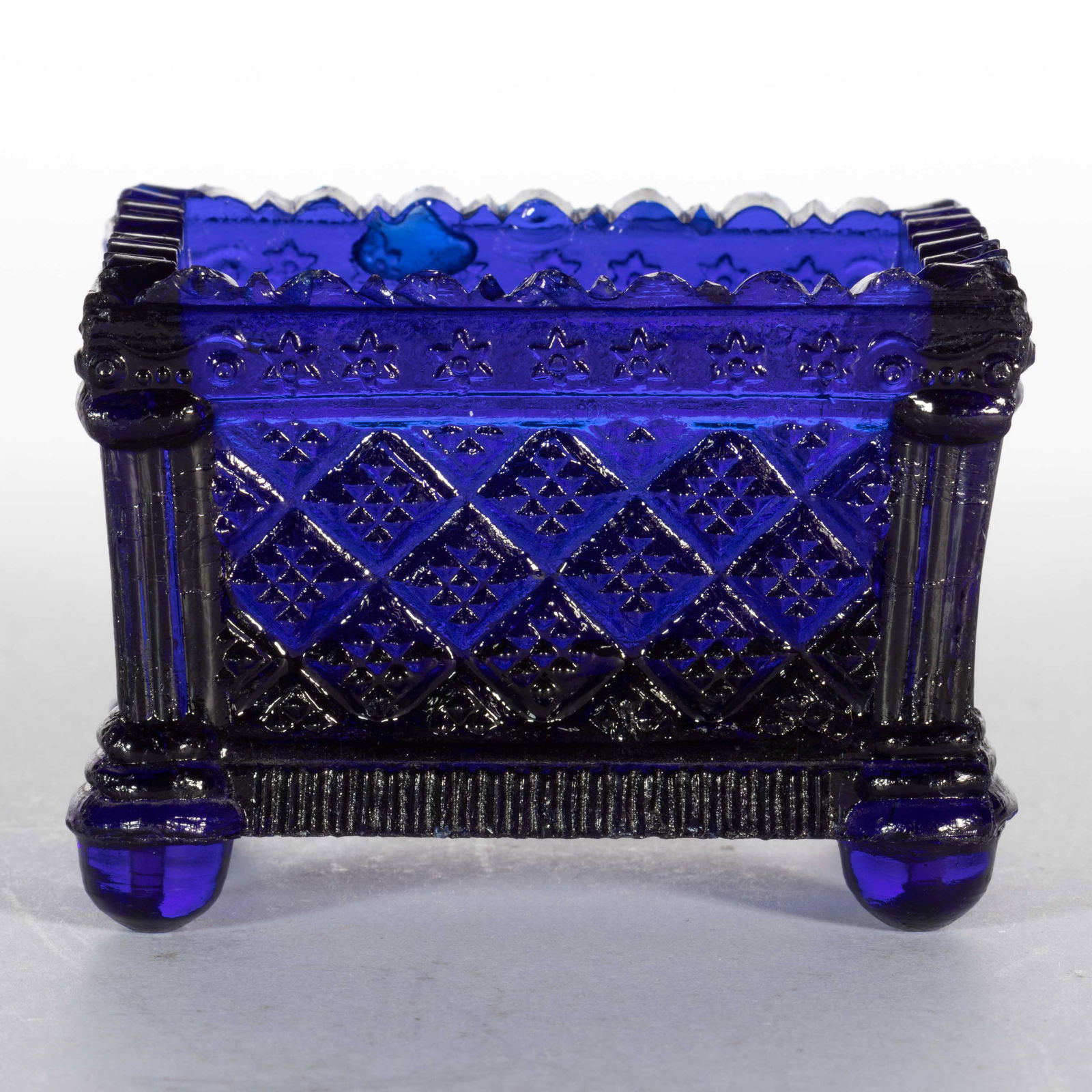 SD-12 STRAWBERRY DIAMOND PRESSED OPEN SALT (1 of 1)