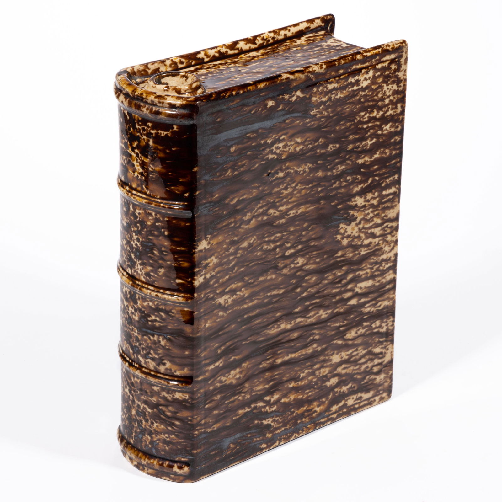 AMERICAN BENNINGTON ATTRIBUTED ROCKINGHAM-GLAZED POTTERY LARGE BOOK FLASK (1 of 2)