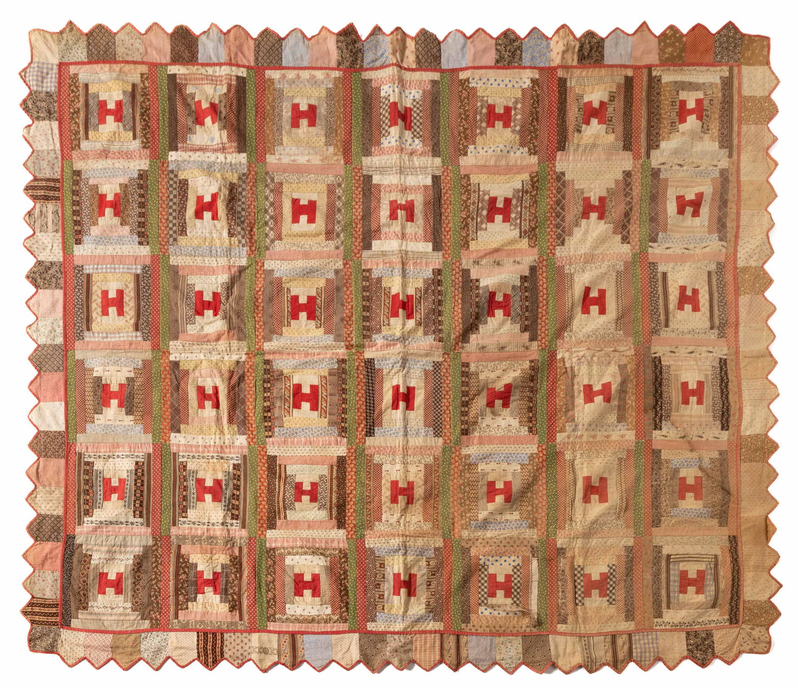 NEW ENGLAND "LOG CABIN" PIECED COMFORT / BED COVER (1 of 7)