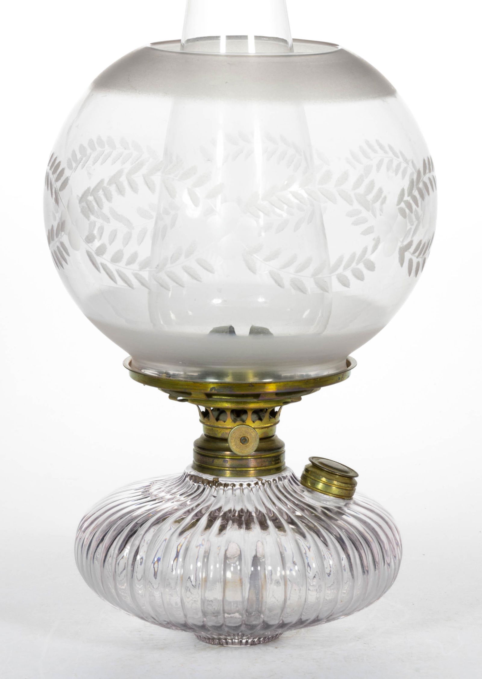 ONION / EATON / ILLUMINATOR KEROSENE BRACKET LAMP FONT AND SETUP (1 of 1)