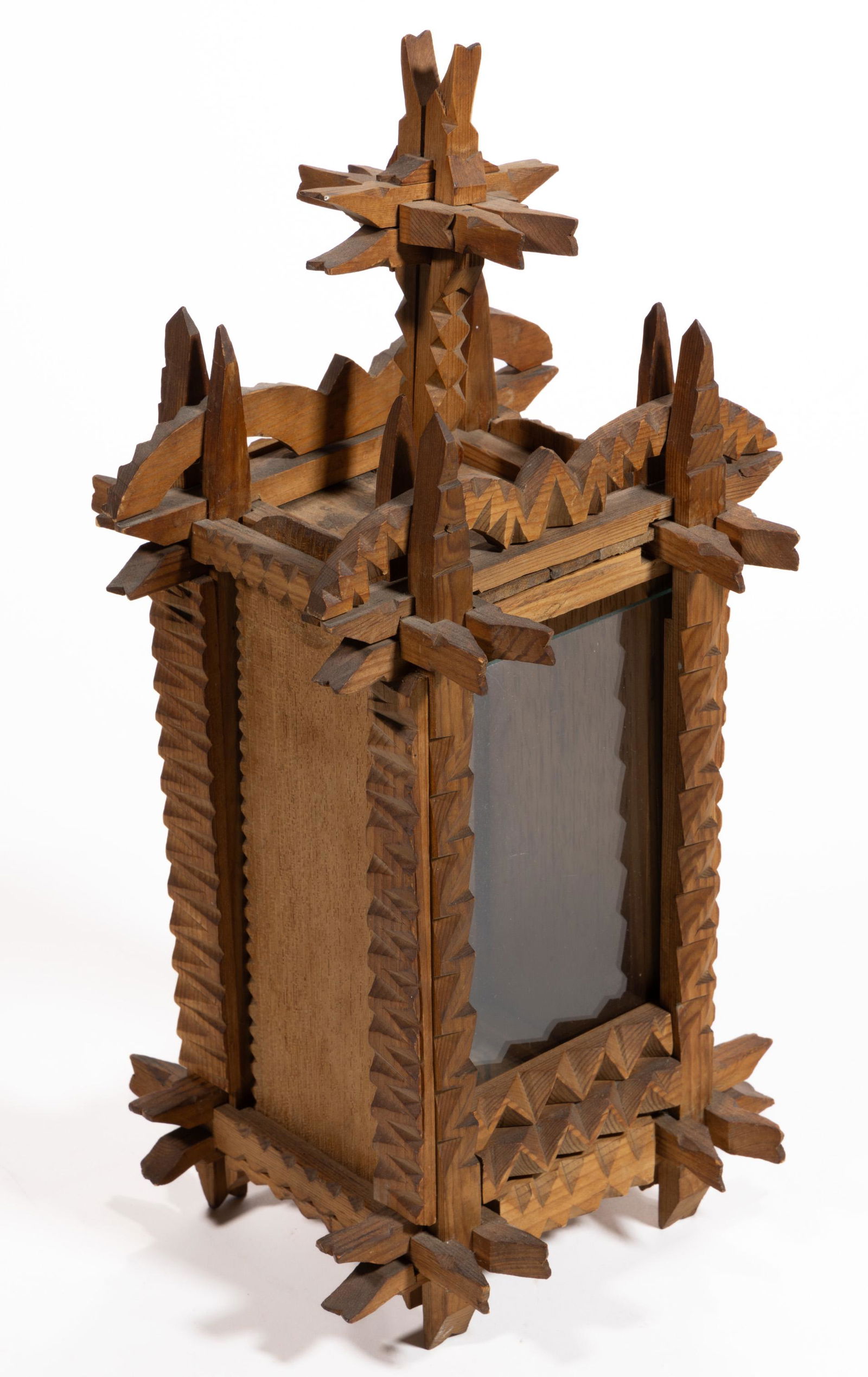 WOODEN CARVED TRAMP ART STYLE LANTERN / DISPLAY BOX (1 of 3)