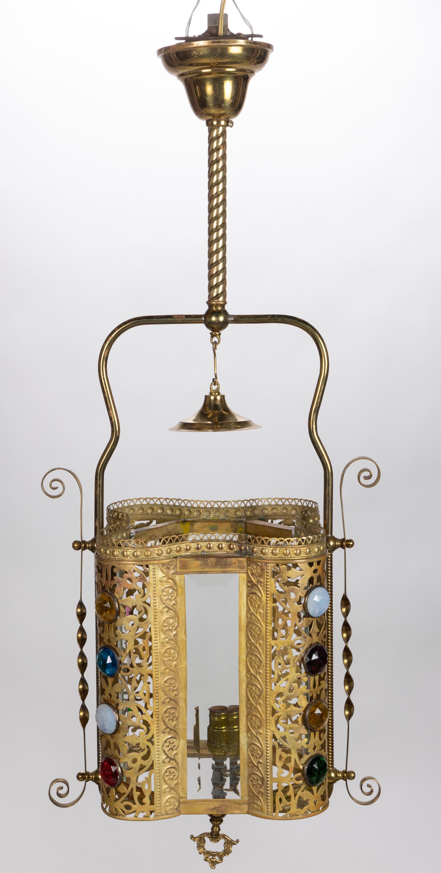VICTORIAN LOBED BRASS AND JEWELED HANGING GAS HALL LAMP (1 of 3)