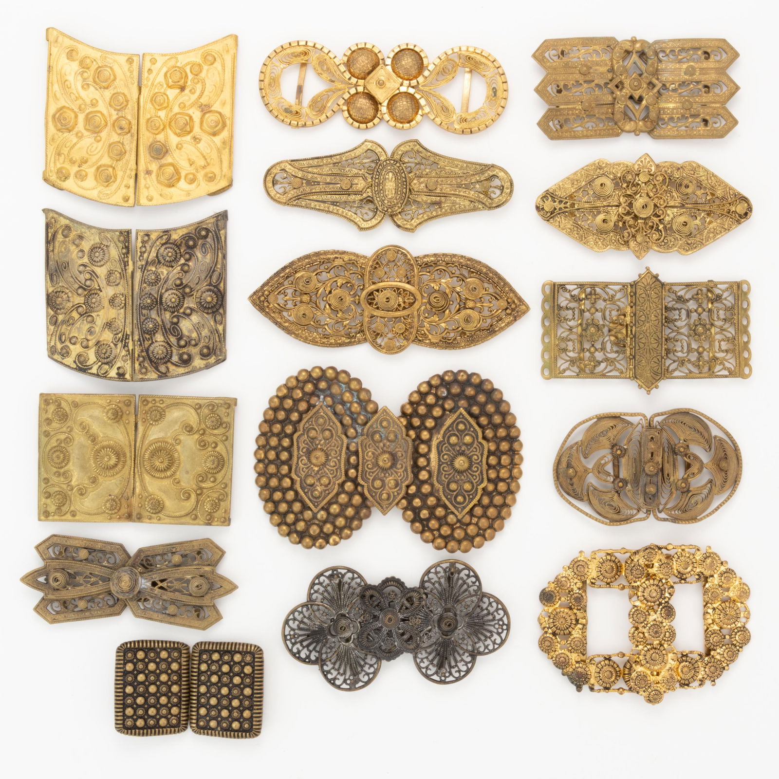 ANTIQUE / VINTAGE FILIGREE-TYPE AND OTHER METAL BELT OR DRESS BUCKLES, LOT OF 15 (1 of 3)