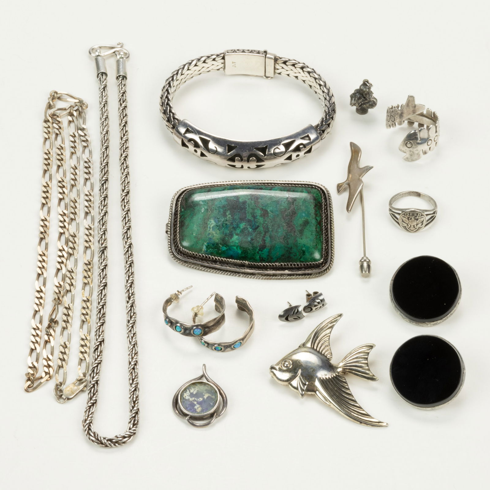 VINTAGE / CONTEMPORARY MEXICAN AND OTHER STERLING SILVER JEWELRY, LOT OF 16 PIECES (1 of 2)