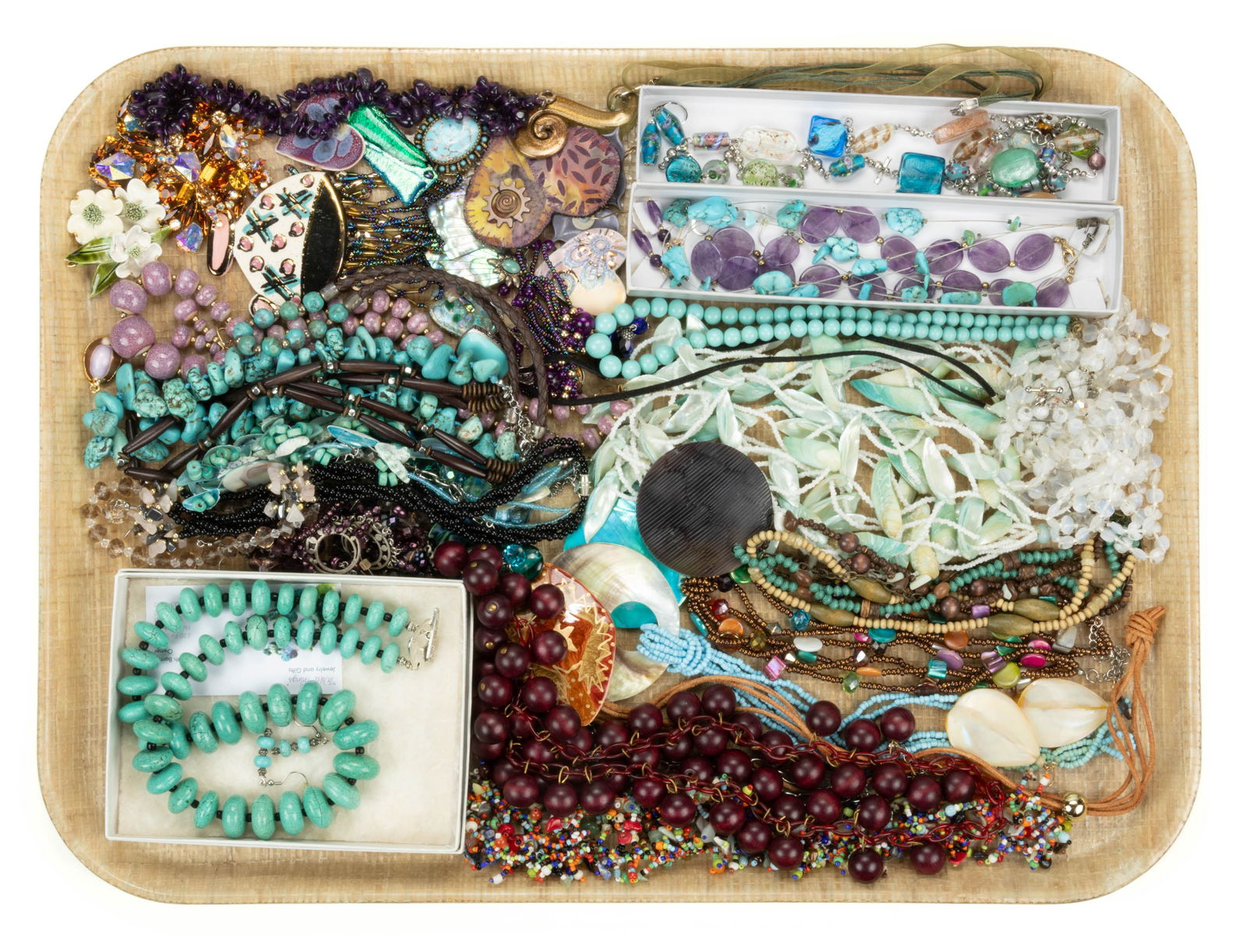 VINTAGE AND CONTEMPORARY STONE BEAD, GLASS, AND OTHER MATERIAL COSTUME JEWELRY, UNCOUNTED LOT (1 of 3)