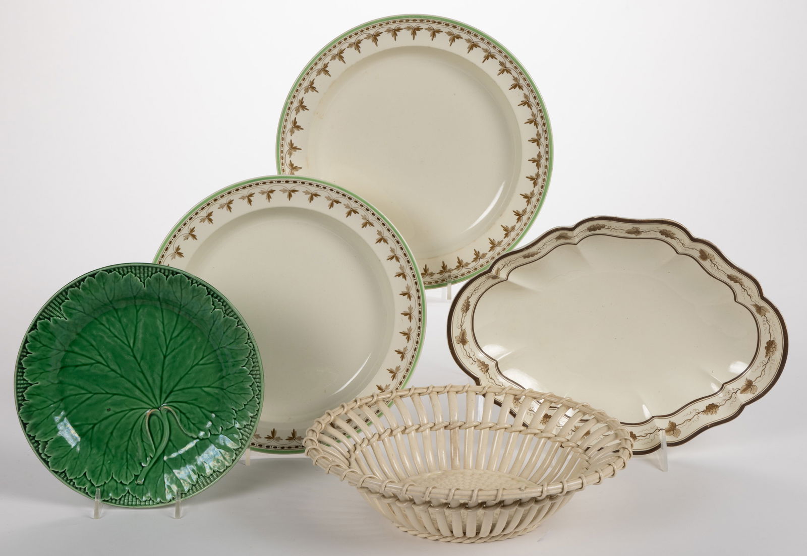 ENGLISH WEDGWOOD CREAMWARE CERAMIC TABLE ARTICLES, LOT OF FOUR (1 of 1)