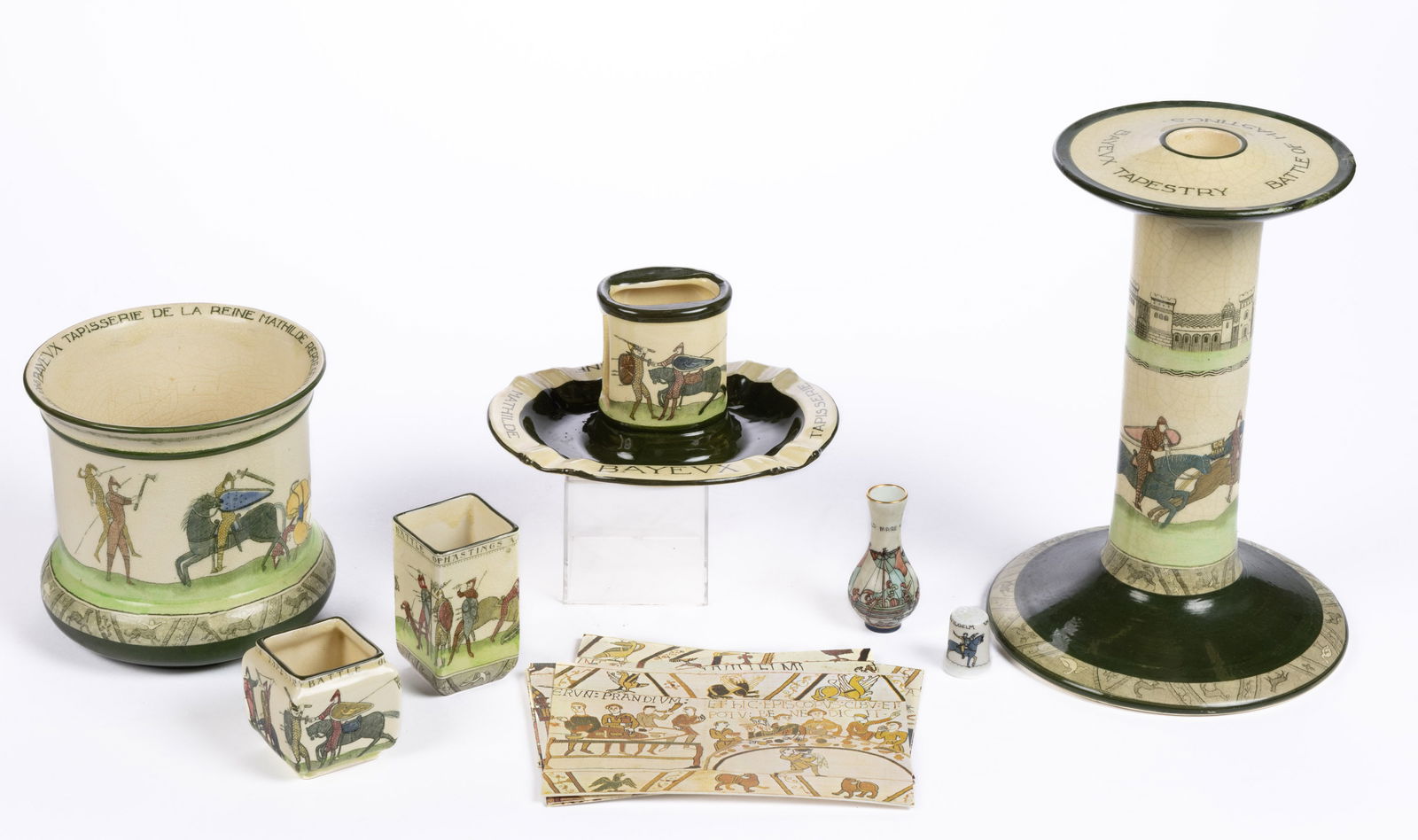 ENGLISH ROYAL DOULTON BAYEUX TAPESTRY CERAMIC ARTICLES, LOT OF FIVE (1 of 1)