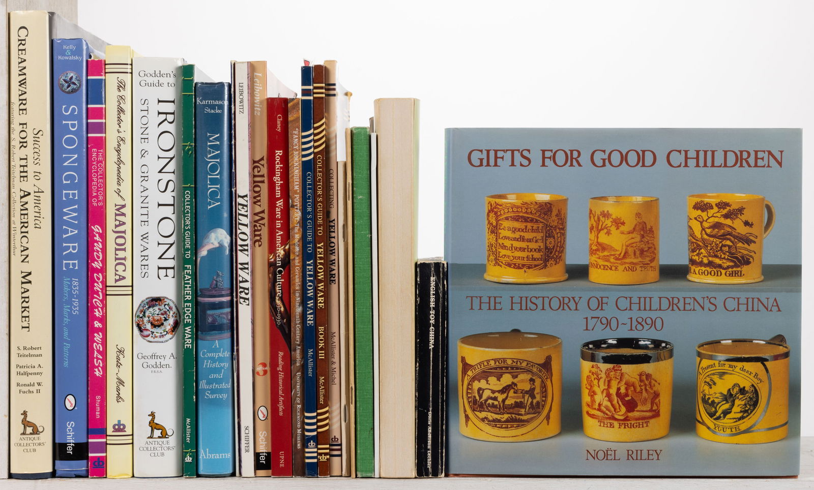 ASSORTED CERAMIC PAMPHLETS / REFERENCE VOLUMES, LOT OF 22 (1 of 1)