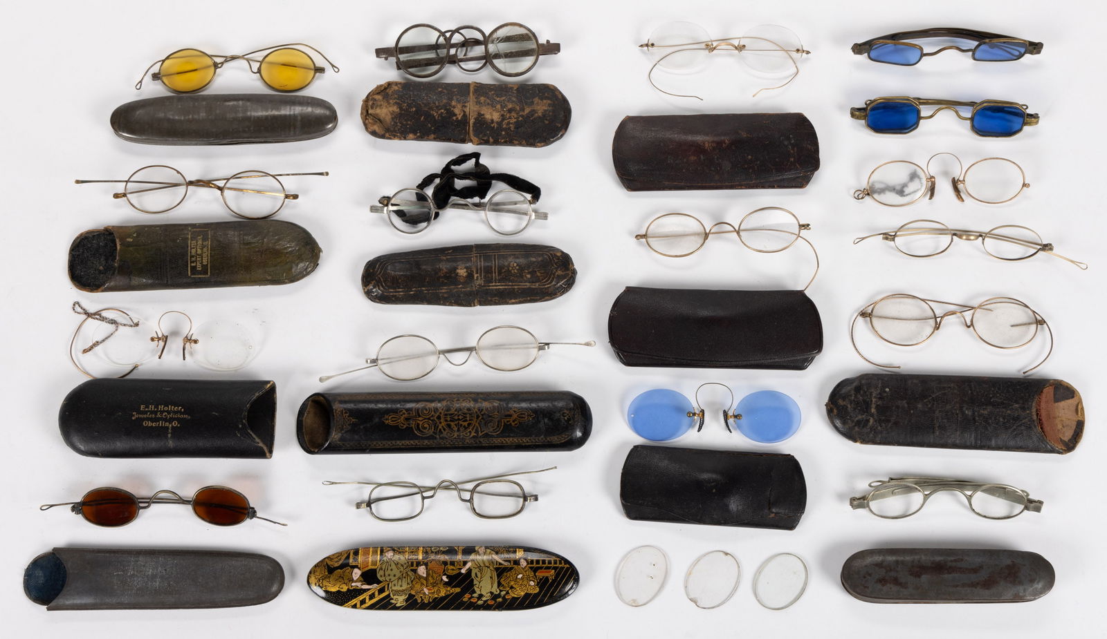 ASSORTED VINTAGE EYEGLASSES / SPECTACLES AND CASES, LOT OF 17: ASSORTED VINTAGE EYEGLASSES / SPECTACLES AND CASES, LOT OF 17, including a shooting / marksman spectacles example. Second half 19th/first quarter 20th century. Various sizes. Provenance: