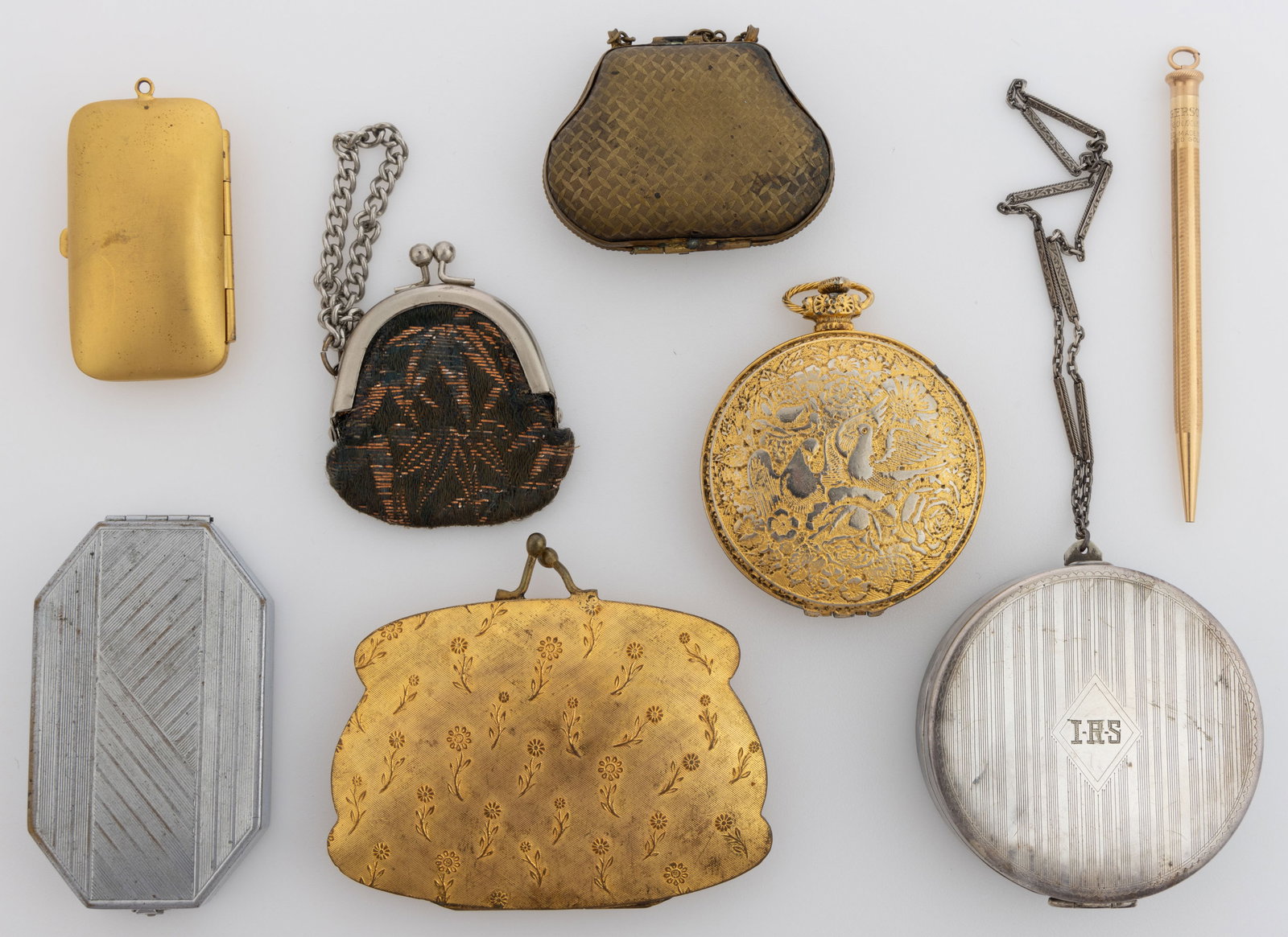 VINTAGE COMPACTS AND OTHER ARTICLES, LOT OF EIGHT: VINTAGE COMPACTS AND OTHER ARTICLES, LOT OF EIGHT, comprising four compacts consisting of an octagonal Houbigant silver-toned Art Deco example, a round silver-toned Art Deco example with cha