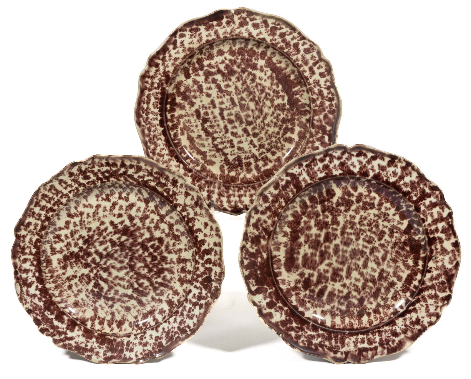 ENGLISH CREAMWARE WHIELDON-TYPE TORTOISESHELL CERAMIC PLATES, SET OF THREE (1 of 5)