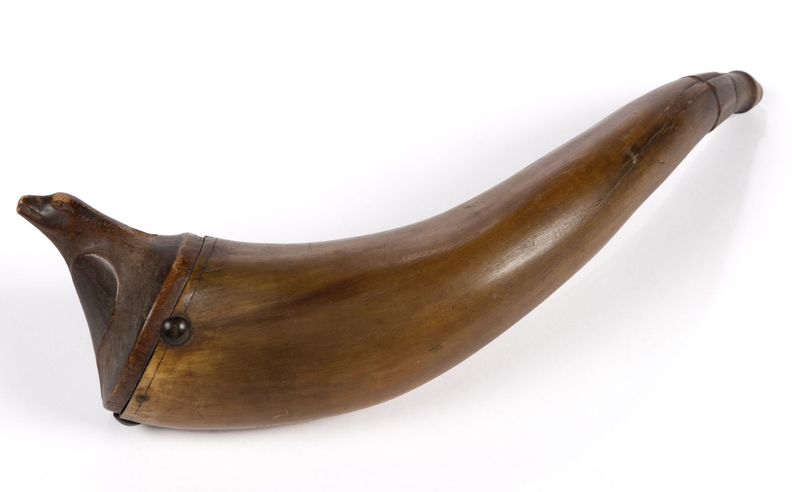 AMERICAN FIGURAL CARVED POWDER HORN (1 of 5)
