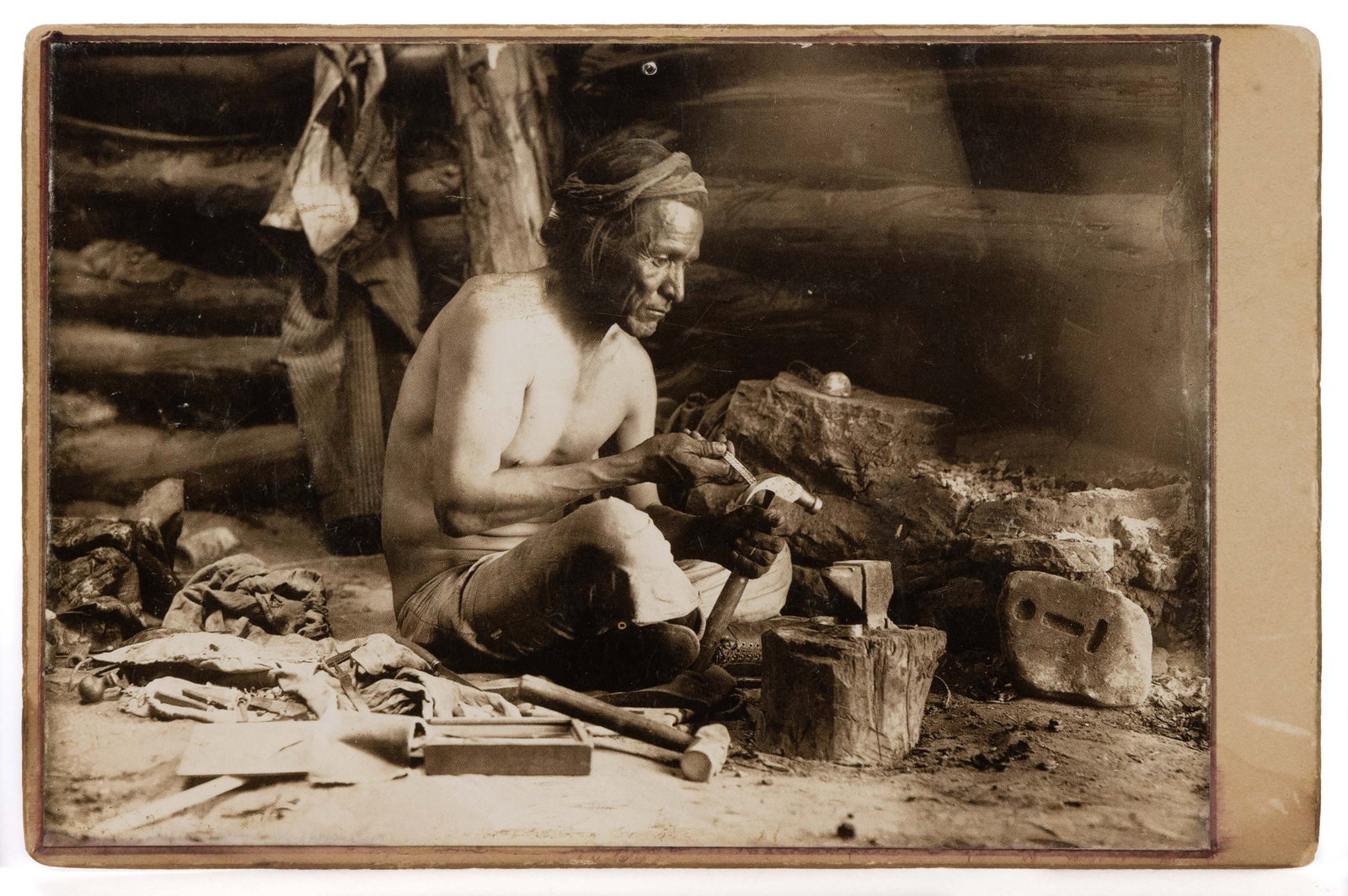 RARE NATIVE AMERICAN NAVAJO SILVERSMITH CABINET PHOTOGRAPH (1 of 2)