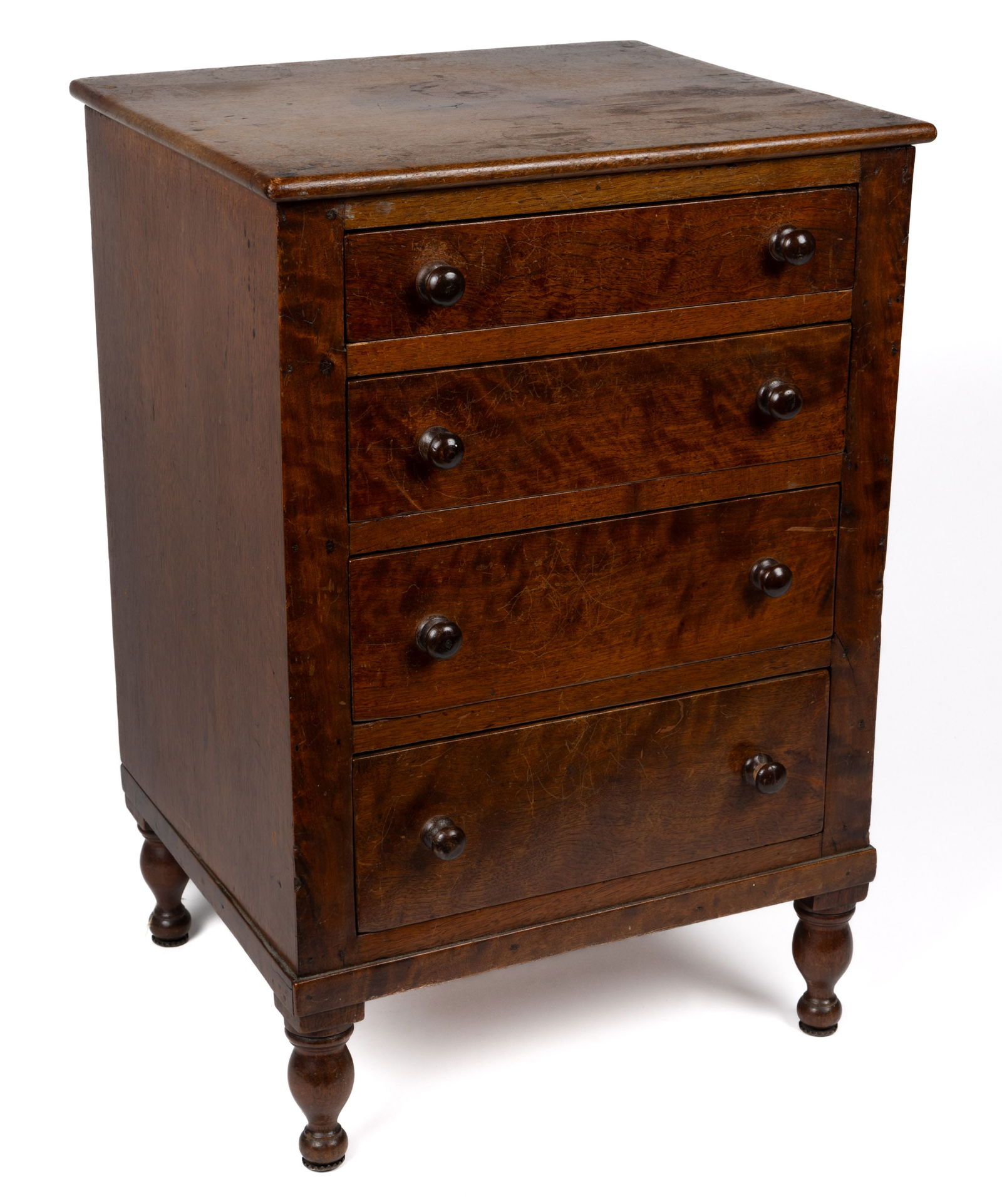 PAGE CO., SHENANDOAH VALLEY OF VIRGINIA LATE FEDERAL WALNUT CHILD'S CHEST OF DRAWERS (1 of 10)