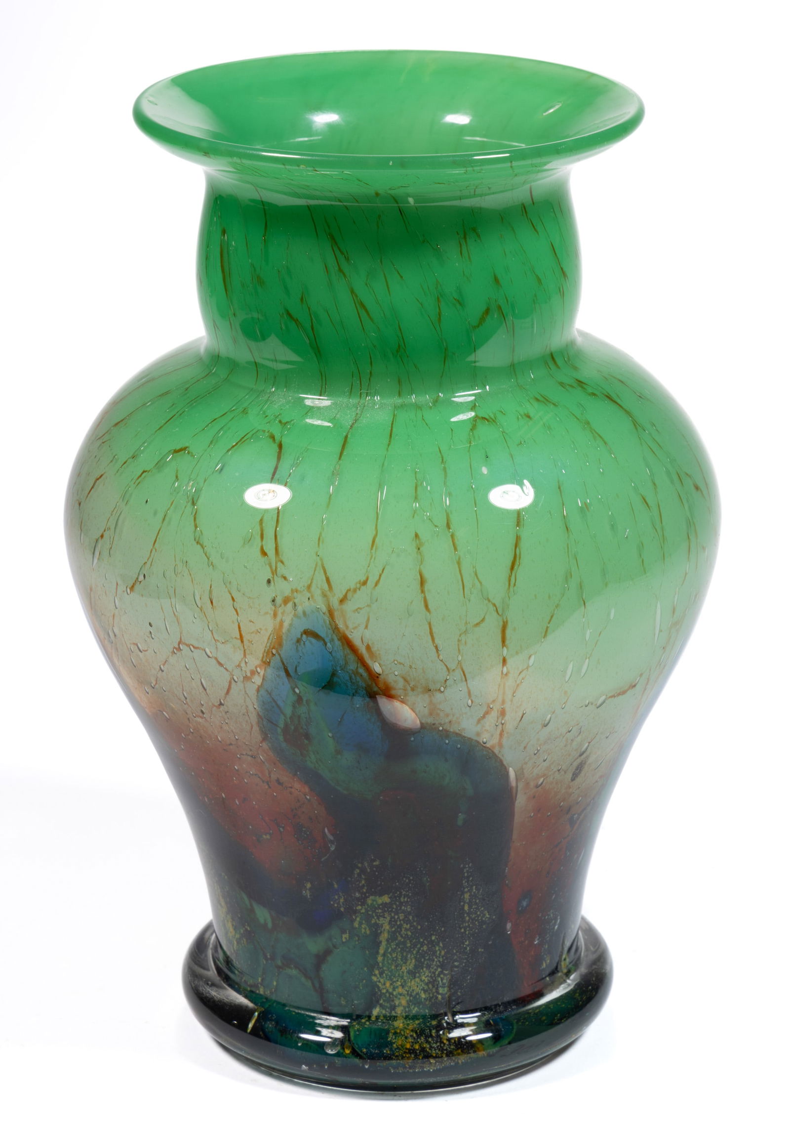 IKORA MOTTLED AND CASED ART GLASS VASE (1 of 5)