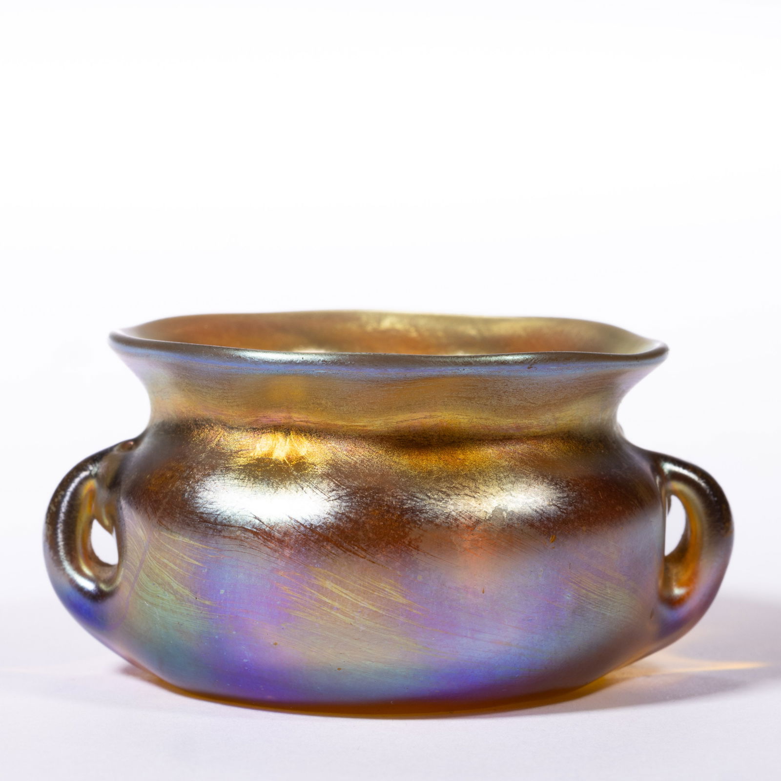 TIFFANY STUDIOS DOUBLE-HANDLED GOLDEN IRIDESCENT ART GLASS OPEN SALT (1 of 3)