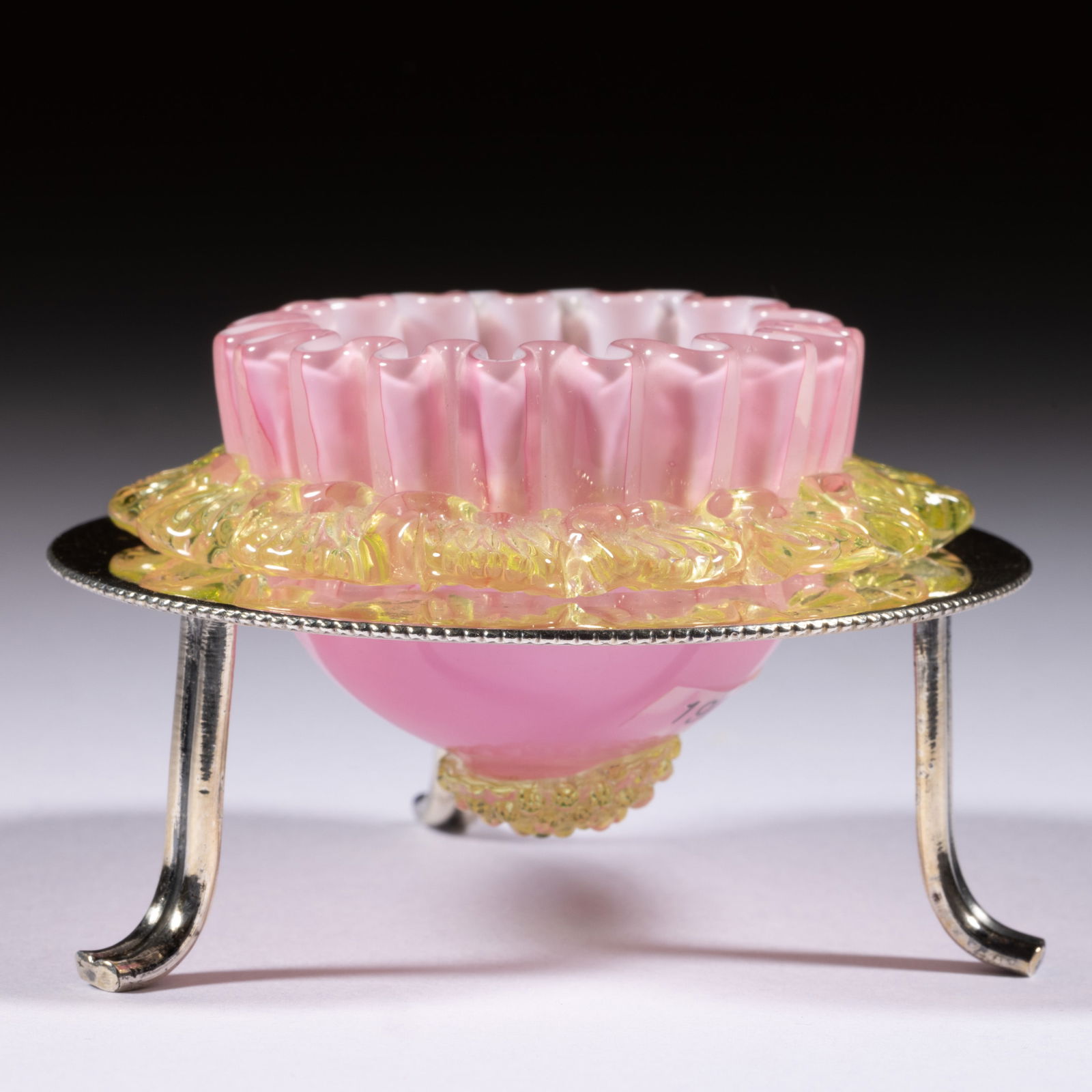 VICTORIAN CASED GLASS OPEN SALT (1 of 1)