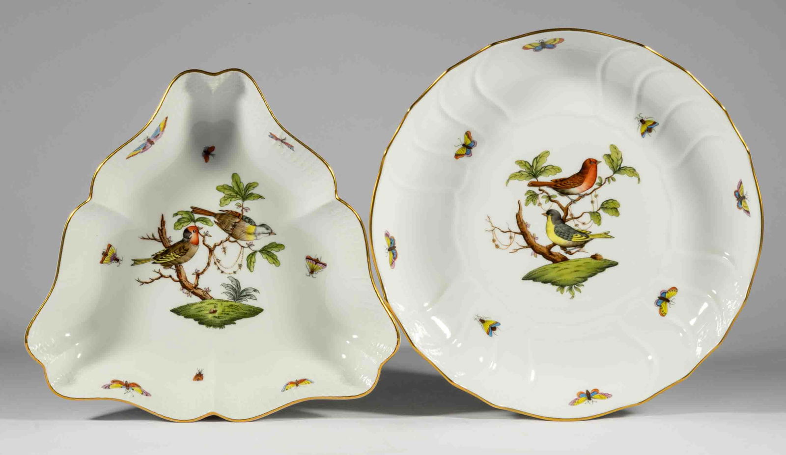 HUNGARIAN HEREND "ROTHSCHILD BIRD" PORCELAIN TABLE ARTICLES, LOT OF TWO (1 of 2)