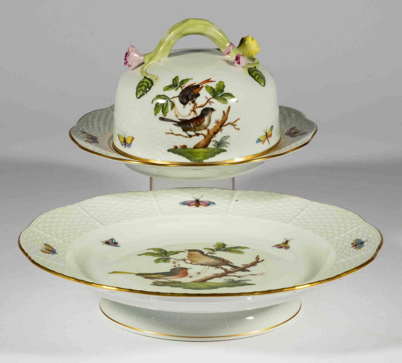 HUNGARIAN HEREND "ROTHSCHILD BIRD" PORCELAIN TABLE ARTICLES, LOT OF TWO (1 of 3)