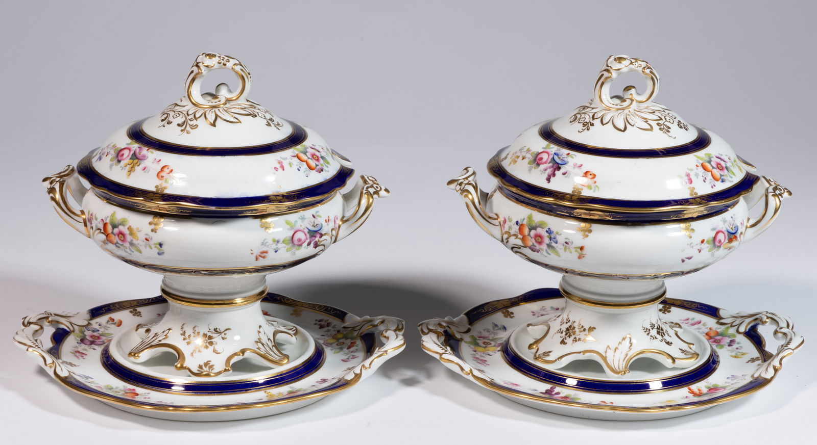 ENGLISH HAND-PAINTED PORCELAIN ROCKINGHAM-STYLE PAIR OF COVERED SAUCE TUREENS WITH STANDS (1 of 4)