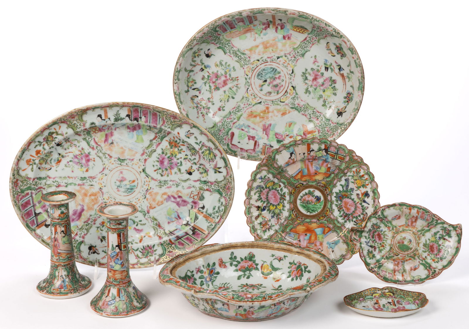 CHINESE EXPORT FAMILLE ROSE / ROSE MEDALLION PORCELAIN ARTICLES, LOT OF EIGHT (1 of 1)