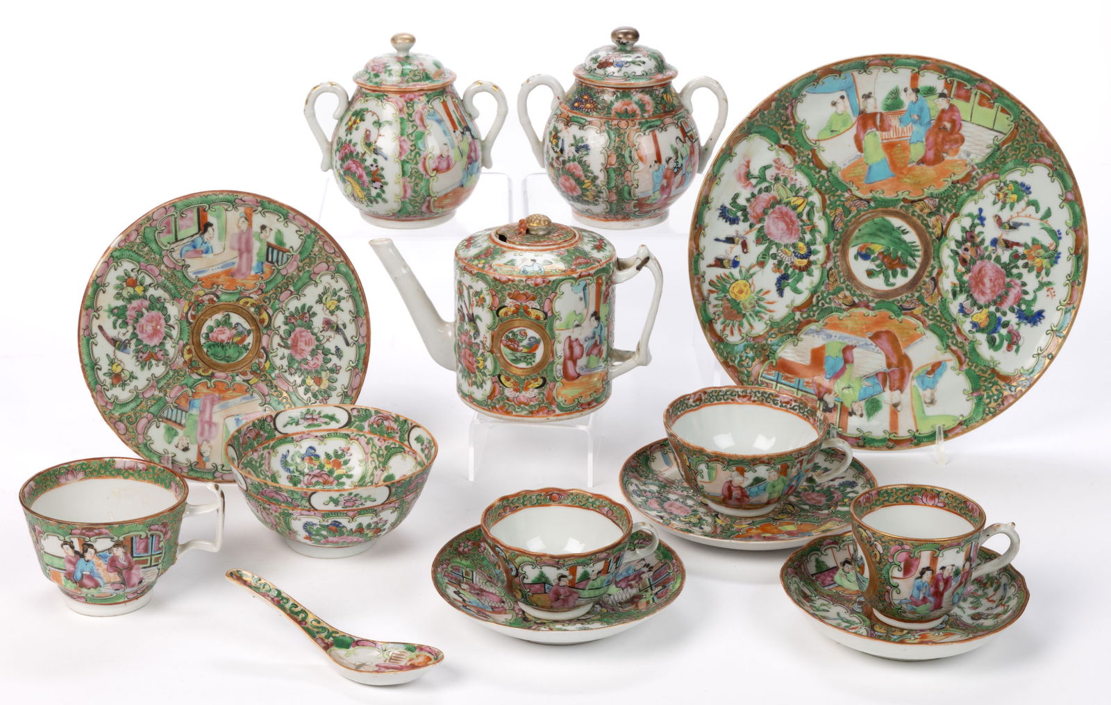 CHINESE EXPORT FAMILLE ROSE / ROSE MEDALLION PORCELAIN TEA AND TABLE ARTICLES, LOT OF 14 (1 of 1)