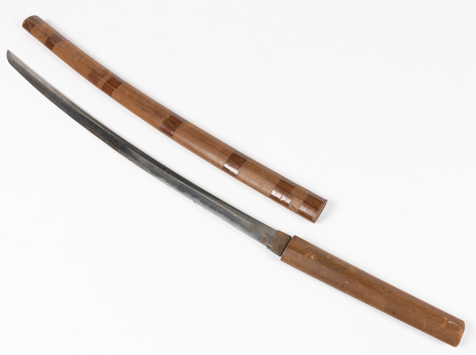 JAPANESE KATANA SWORD WITH WOODEN SHEATH (1 of 4)