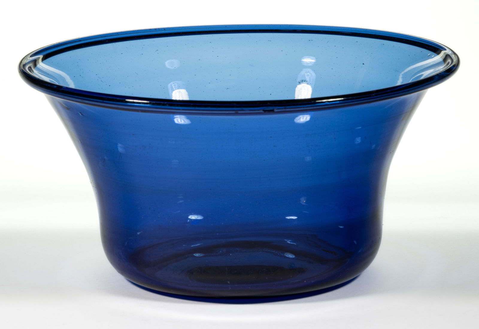 FREE-BLOWN DEEP BOWL / PAN (1 of 2)