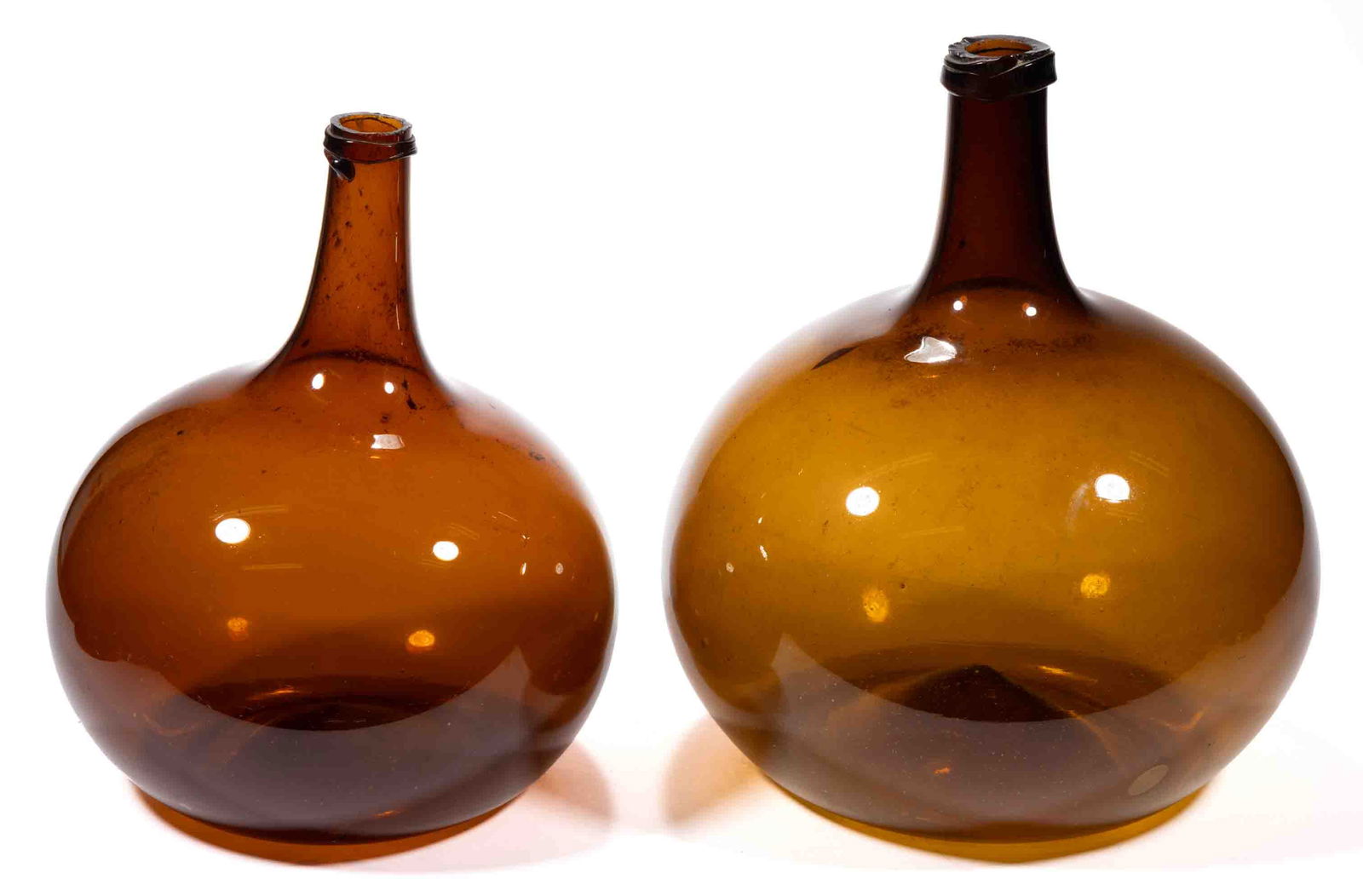 FREE-BLOWN GLOBULAR CONTINENTAL UTILITY BOTTLES, LOT OF TWO (1 of 5)