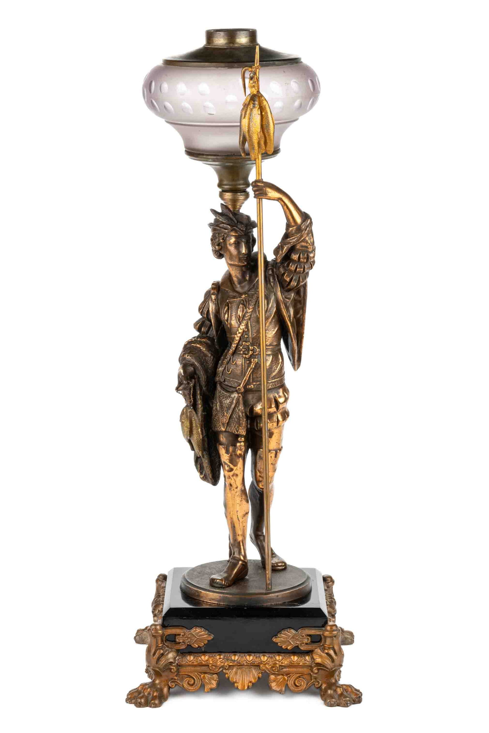 BRADLEY & HUBBARD NO. 830 FIGURAL STEM KEROSENE STAND LAMP (1 of 2)