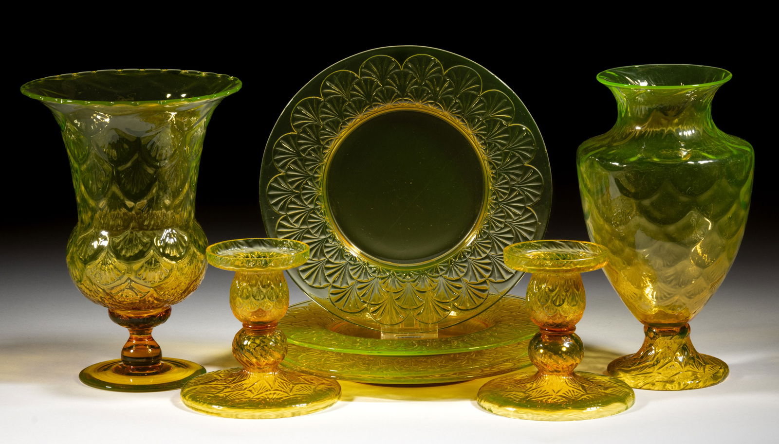 PUKEBERG TURKEY TRACKS / ROYAL FAN TABLE ARTICLES, LOT OF EIGHT (1 of 1)