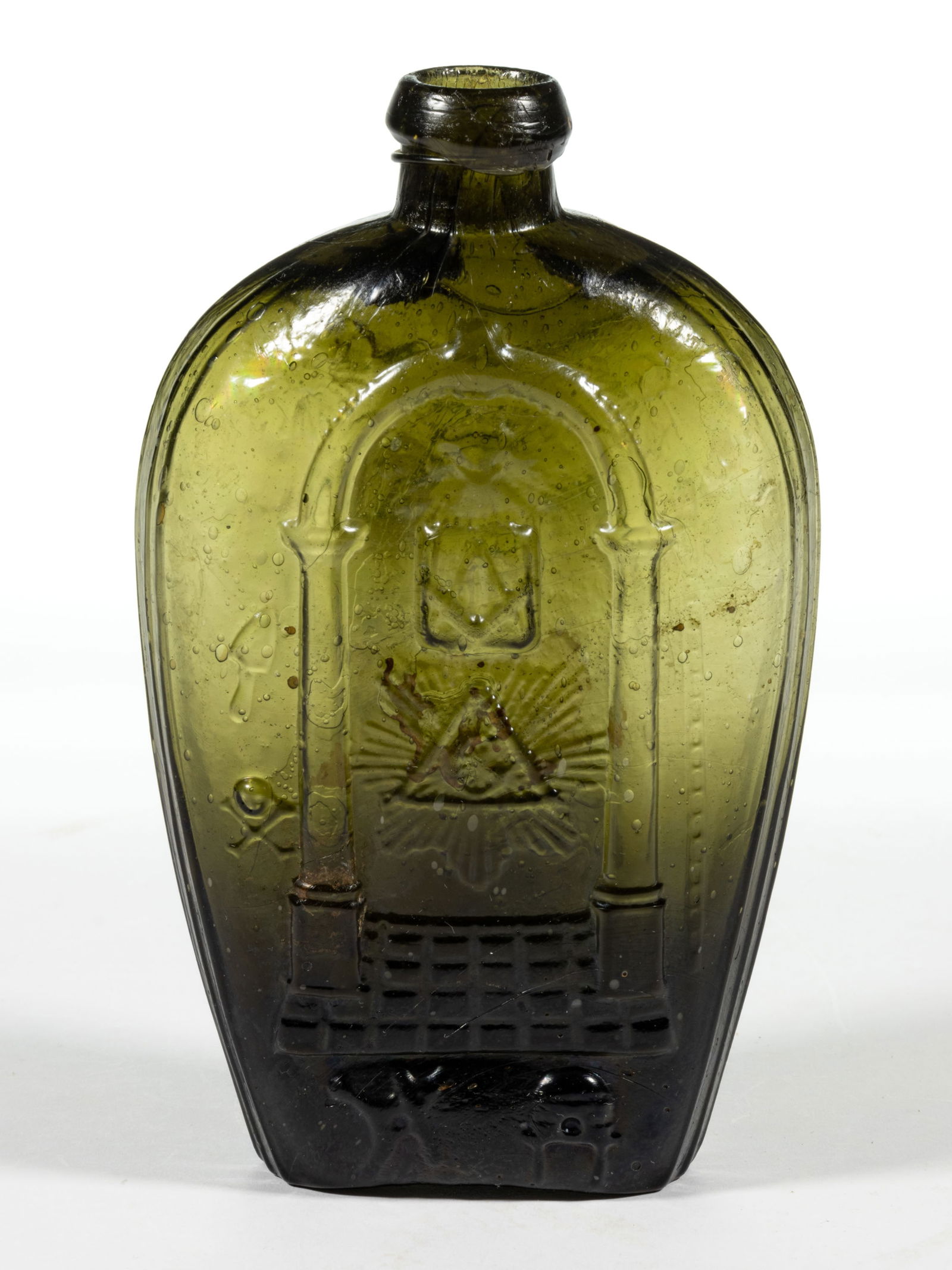 GIV-2 MASONIC ARCH - FEDERAL EAGLE PICTORIAL / HISTORICAL FLASK (1 of 4)