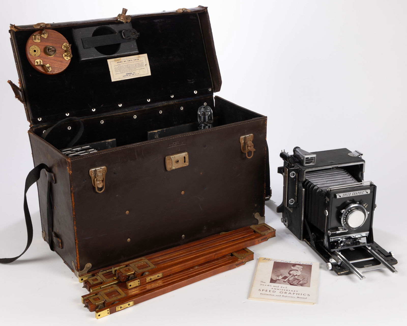 ANTIQUE GRAFLEX, INC. ANNIVERSARY SPEED GRAPHIC CAMERA IN CASE (1 of 8)