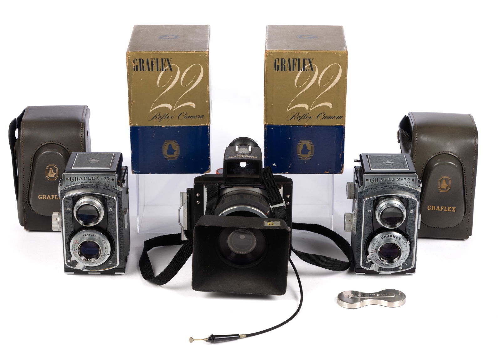 ASSORTED VINTAGE GRAFLEX CAMERAS, LOT OF THREE (1 of 7)