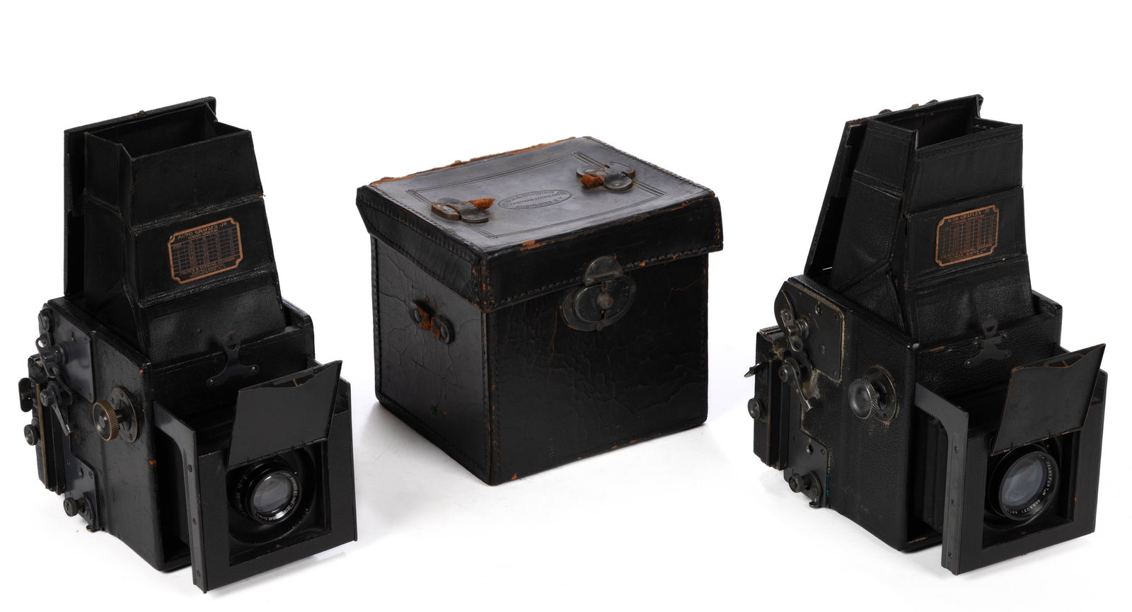 ANTIQUE FOLMER & SCHWING AUTO GRAFLEX JUNIOR REFLEX CAMERAS, LOT OF TWO (1 of 6)