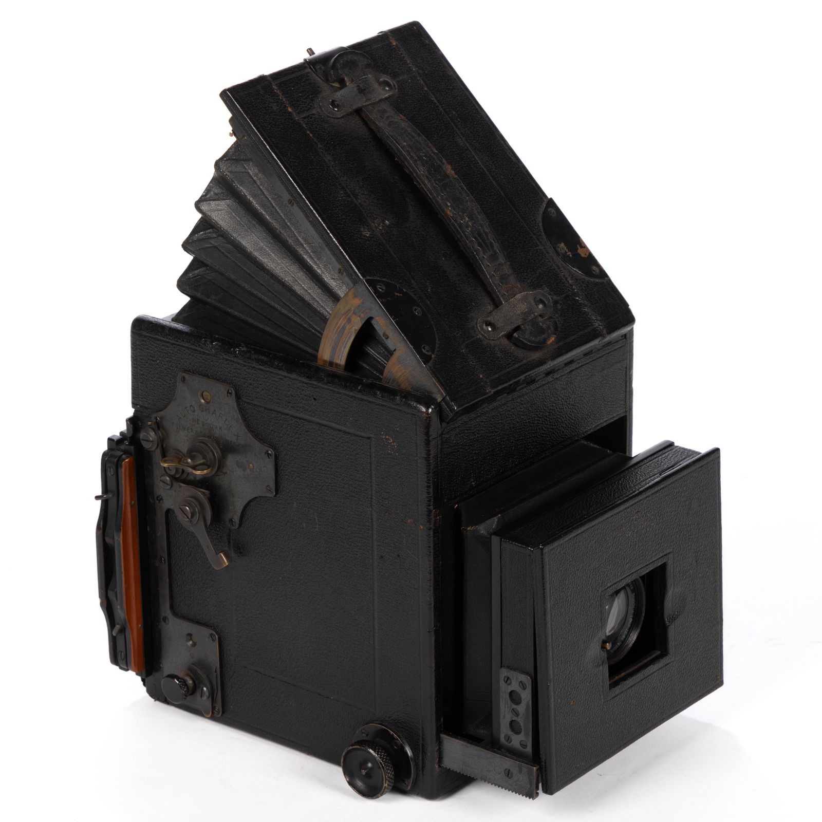 ANTIQUE FOLMER & SCHWING AUTO GRAFLEX ACCORDION HOOD CAMERA: ANTIQUE FOLMER & SCHWING AUTO GRAFLEX ACCORDION HOOD CAMERA, black leather coated wooden hardware and black-painted metal trim/components, stationary Graflex back accepting 3 1/4"x 4 1/4