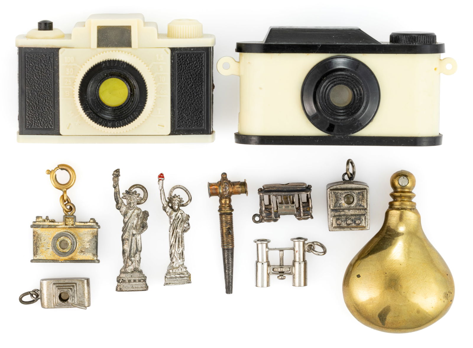 ANTIQUE / VINTAGE AMERICAN VIEW / THEME STANHOPE AND RELATED STERLING SILVER AND OTHER MATERIALS (1 of 1)