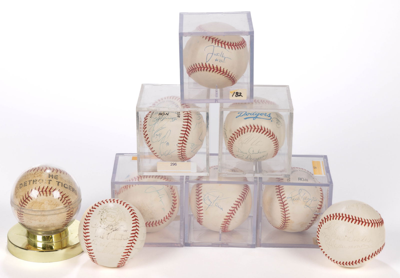 ASSORTED SIGNED BASEBALLS, LOT OF NINE (1 of 1)