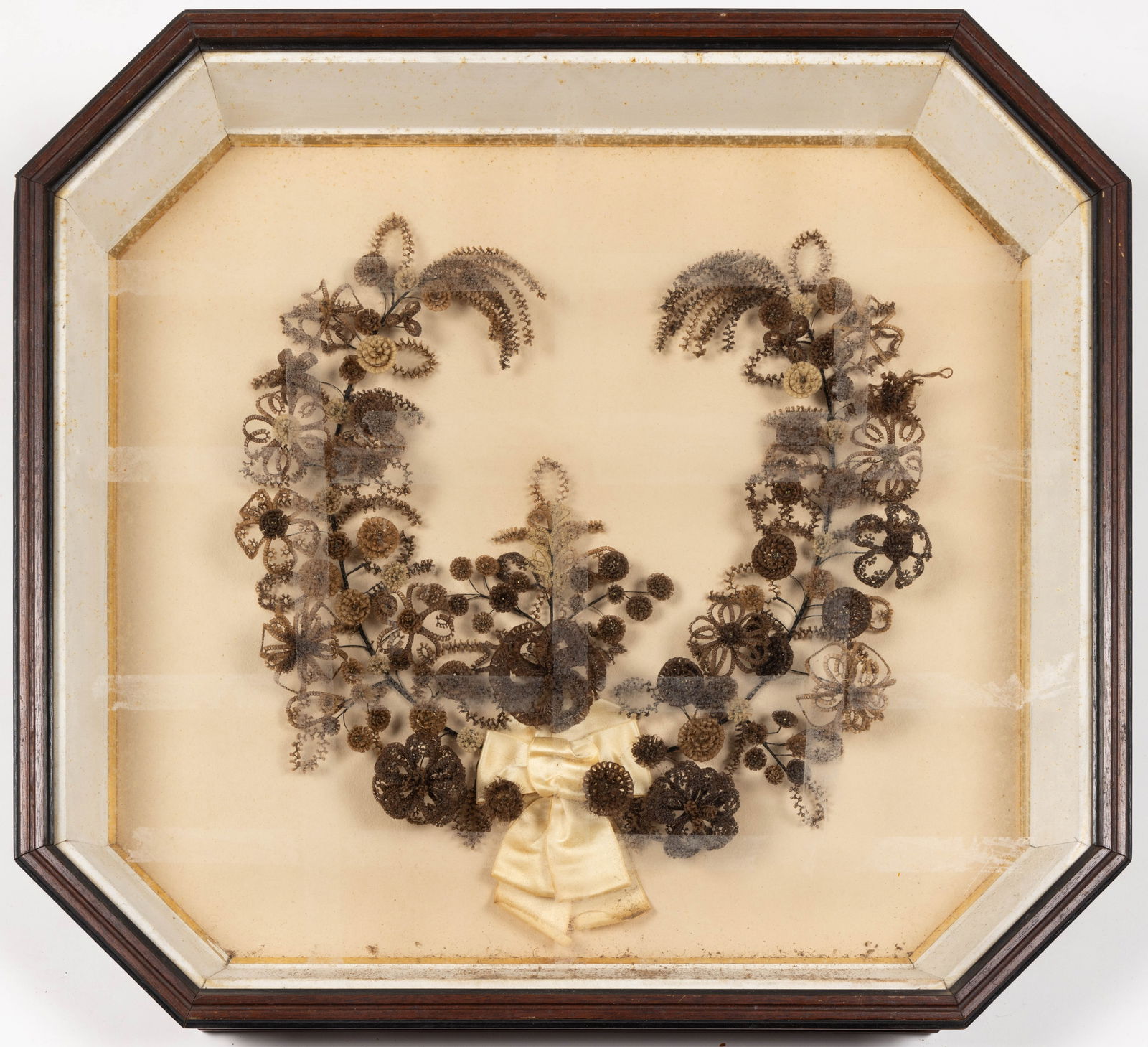 VICTORIAN WOVEN HAIR MOURNING WREATH (1 of 2)