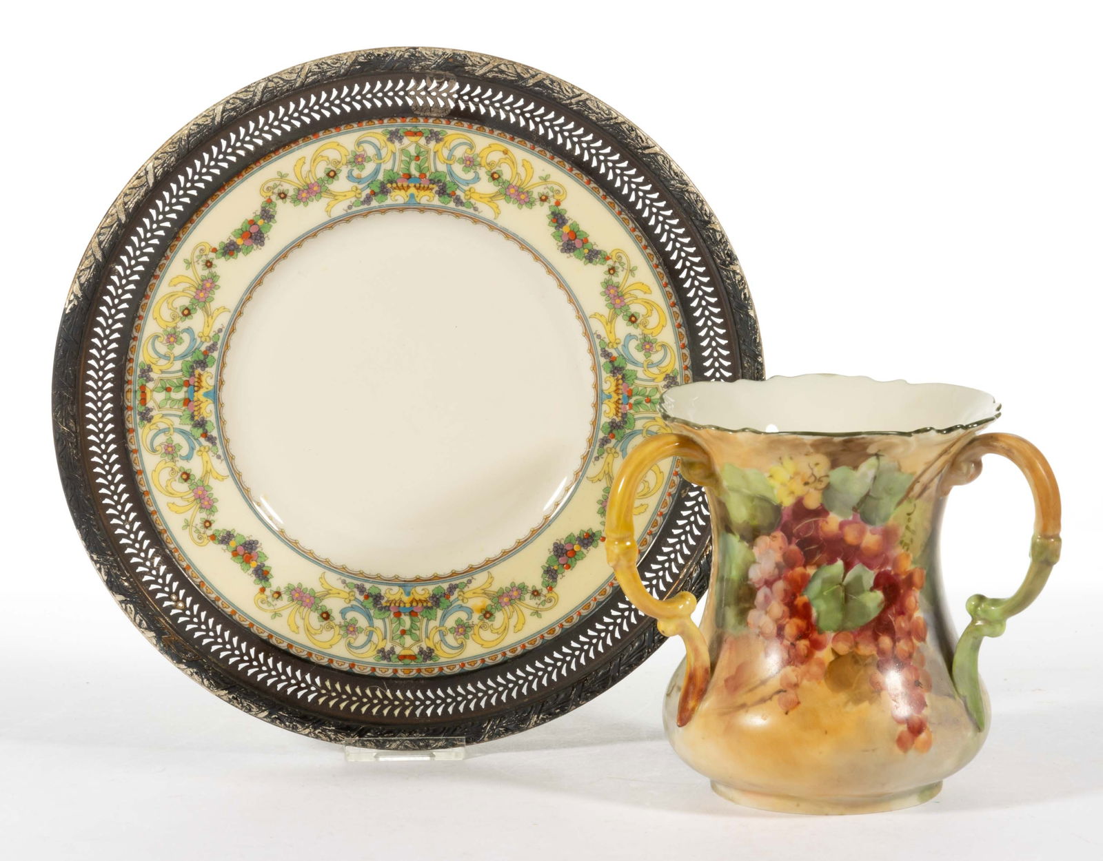 AMERICAN NEW JERSEY PORCELAIN ARTICLES, LOT OF TWO (1 of 2)