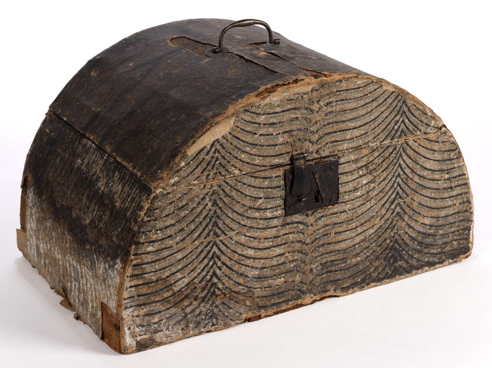 WALLPAPERED DOME-TOP TRAVELING CASE / BOX: WALLPAPERED DOME-TOP TRAVELING CASE / BOX, pine, nailed construction, dome constructed of a lathing-type material similar to that used in wall construction, retaining original stamped wallpa