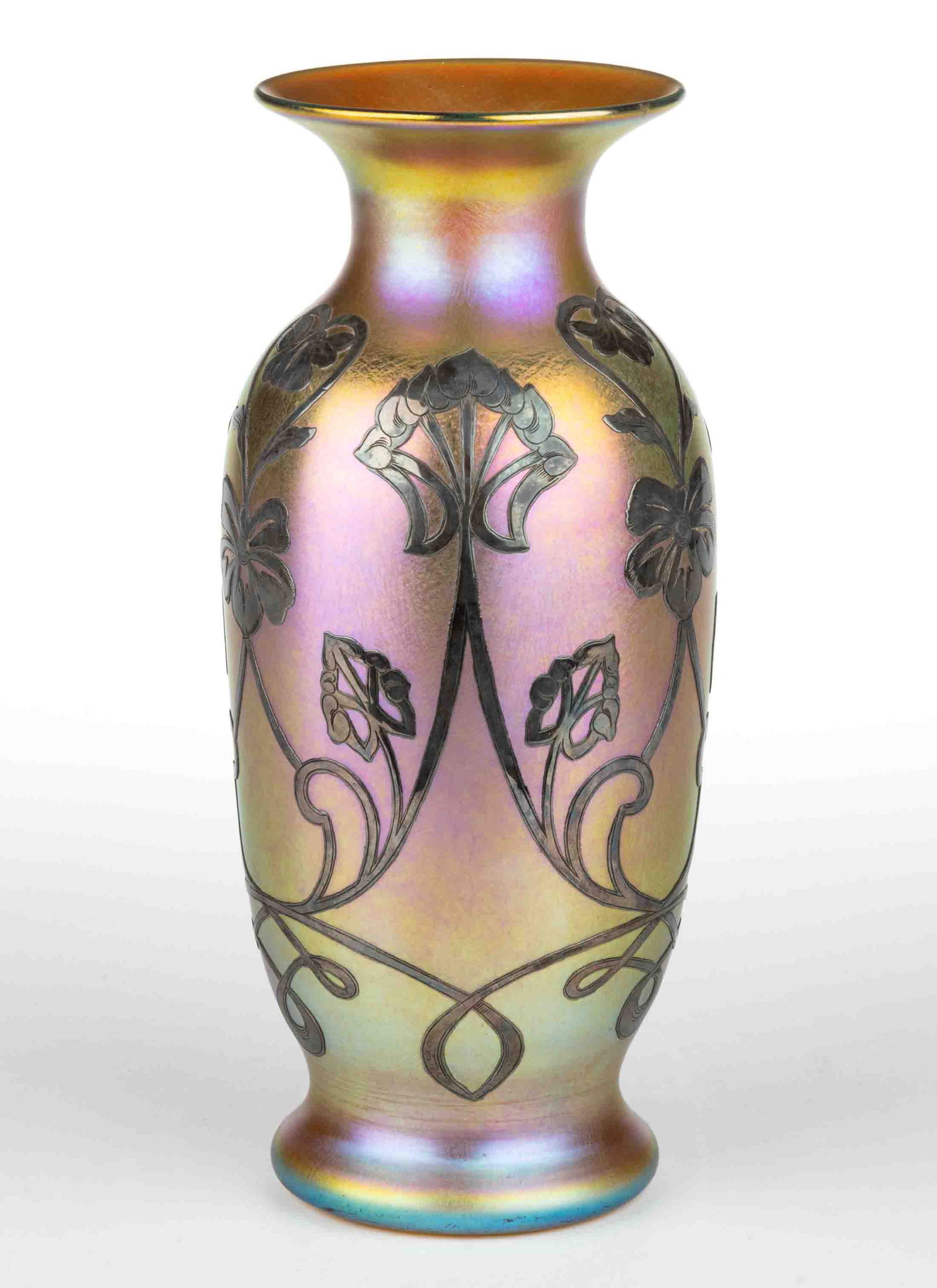 QUEZAL SILVER-OVERLAY IRIDESCENT ART GLASS VASE (1 of 2)