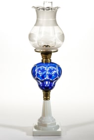 CUT OVERLAY WASHINGTON KEROSENE STAND LAMP