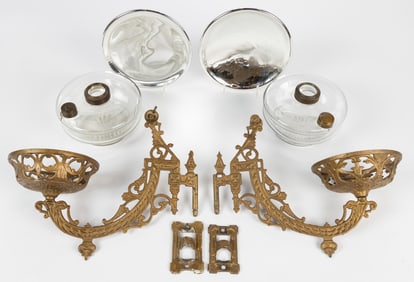 BRADLEY & HUBBARD CAST-IRON BRACKET LAMPS, PAIR