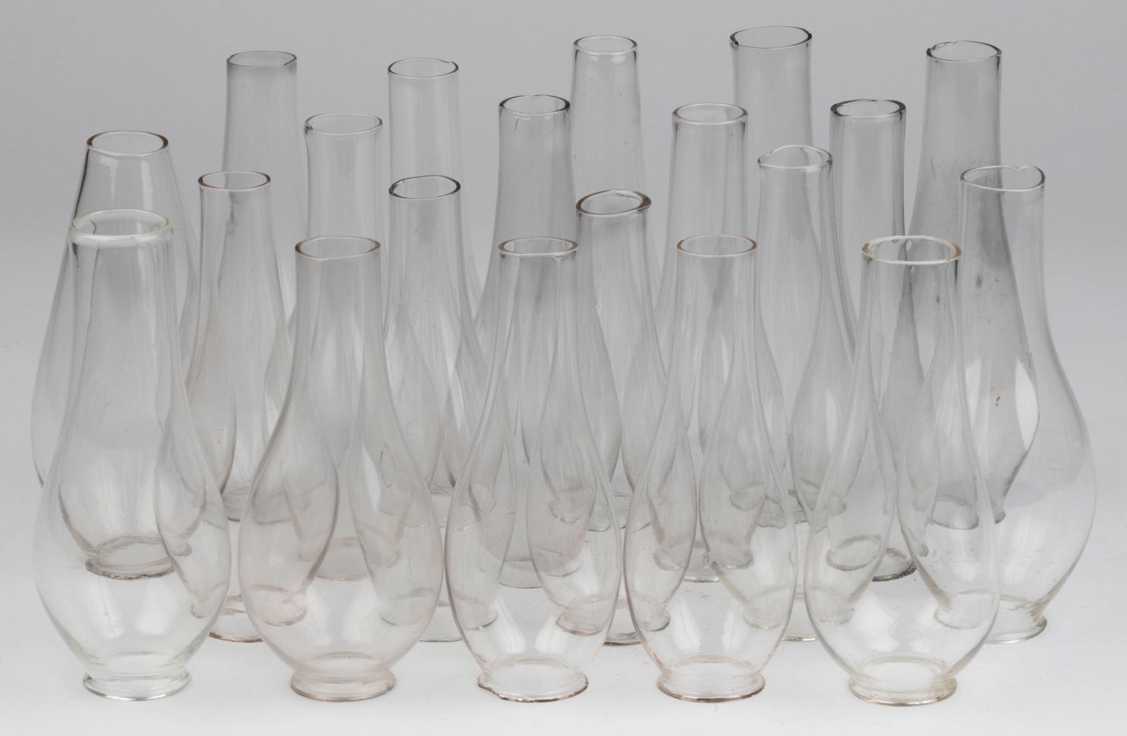 ASSORTED NO. 0 EARLY PERIOD GLASS KEROSENE LAMP LIP CHIMNEYS, LOT OF 20 (1 of 1)